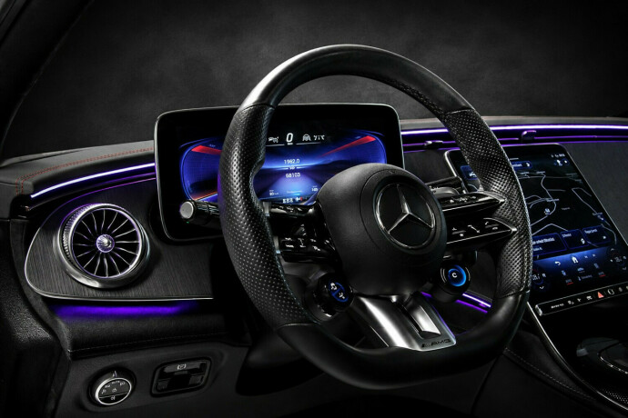 mercedes-benz-eqe43-elektrisitet-2022-big-17