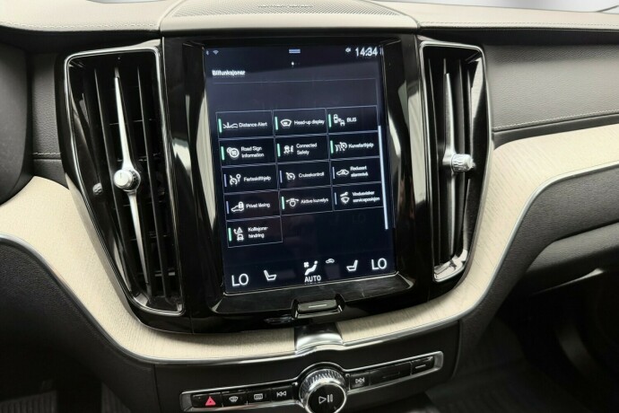 volvo-xc-60-elektrisitetbensin-2021-big-22