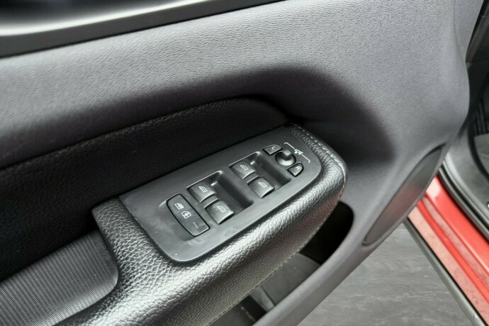 volvo-xc-60-elektrisitetbensin-2021-big-35