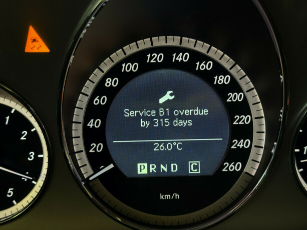 mercedes-benz-e-klasse-diesel-2010-big-14