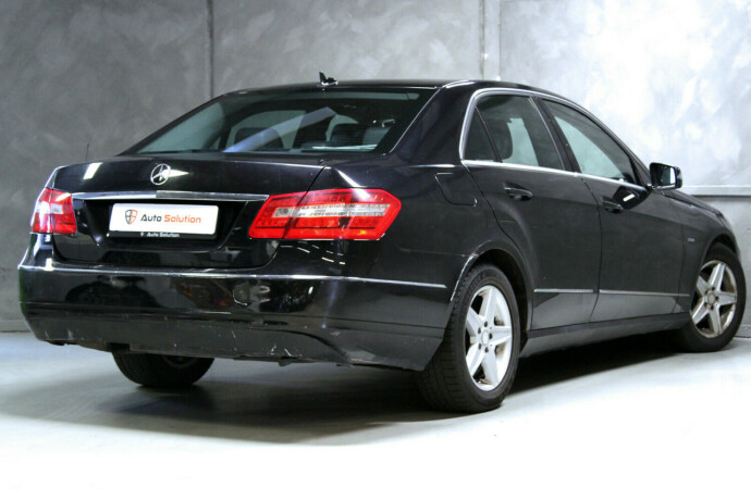 mercedes-benz-e-klasse-diesel-2010-big-1