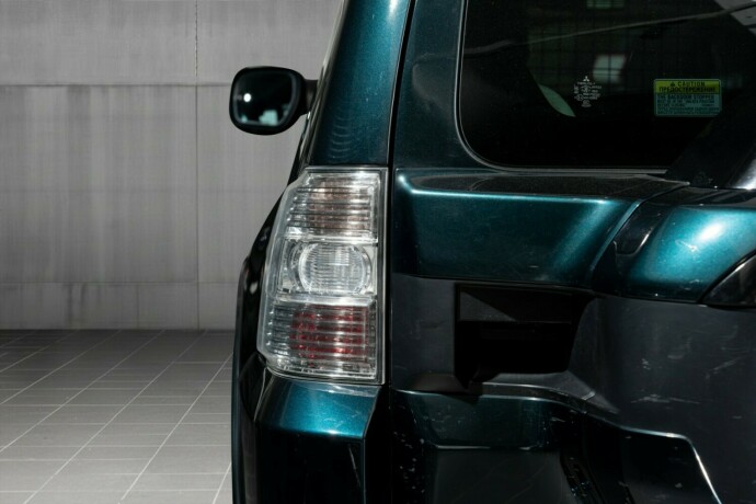 mitsubishi-pajero-diesel-2016-big-9