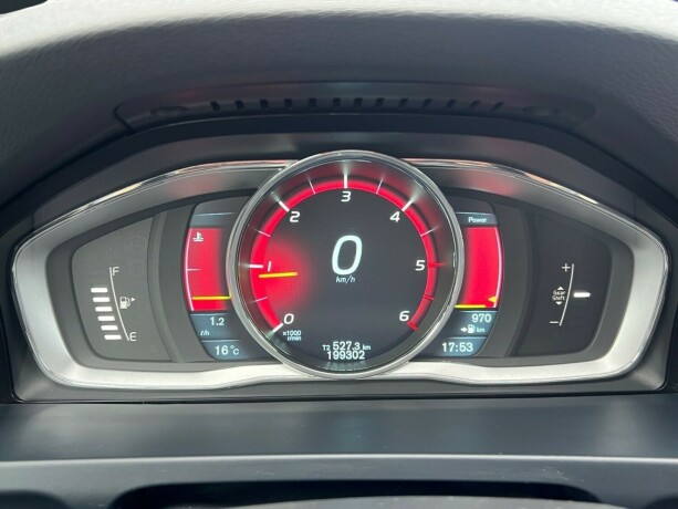 volvo-s60-diesel-2014-big-28
