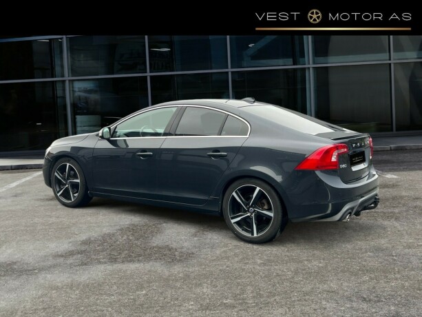 volvo-s60-diesel-2014-big-4