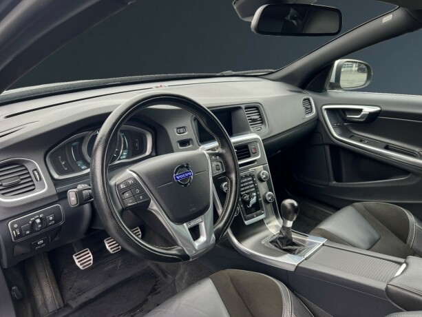 volvo-s60-diesel-2014-big-8