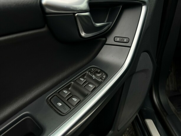 volvo-s60-diesel-2014-big-32