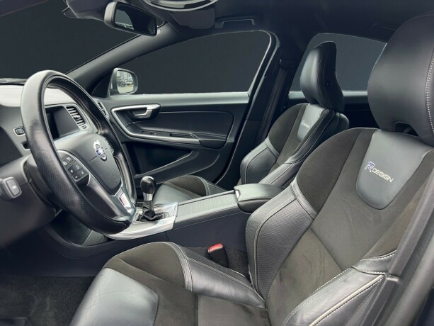 volvo-s60-diesel-2014-big-9