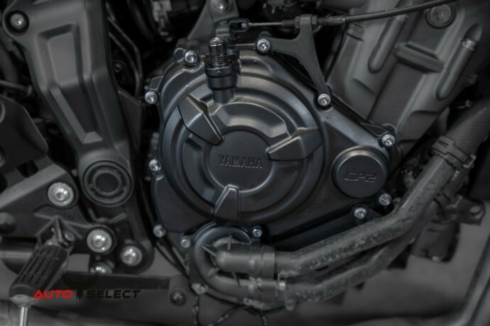 yamaha-mtn690-bensin-2022-big-13