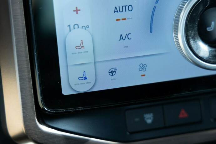 ford-f-150-elektrisitet-2023-big-13