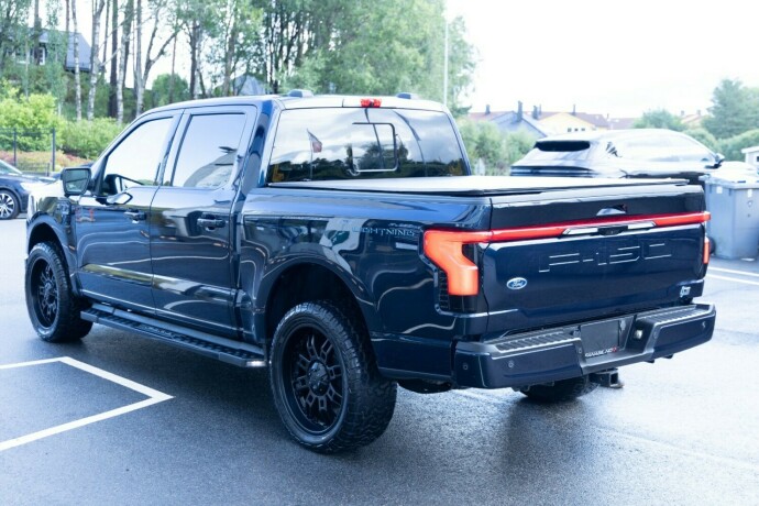ford-f-150-elektrisitet-2023-big-1