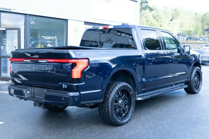ford-f-150-elektrisitet-2023-big-2