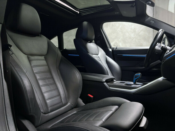 bmw-i4-elektrisitet-2023-big-7