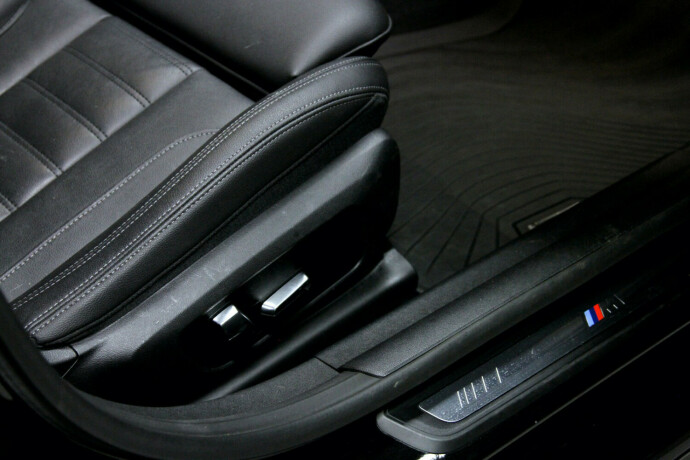 bmw-i4-elektrisitet-2023-big-8