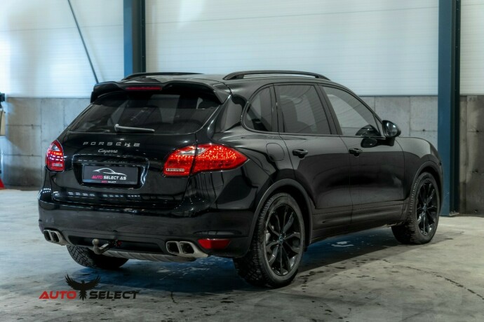 porsche-cayenne-diesel-2013-big-14