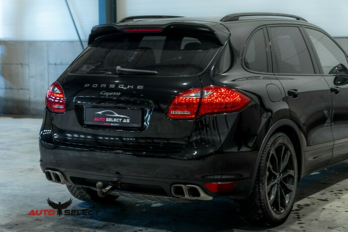 porsche-cayenne-diesel-2013-big-15