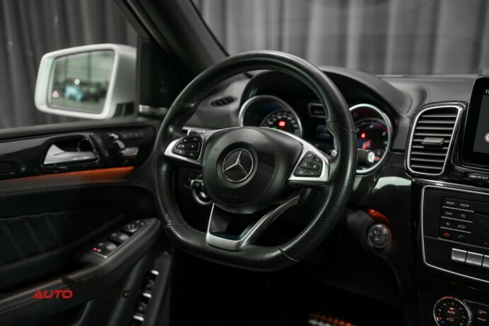 mercedes-benz-gls350-d-diesel-2016-big-38