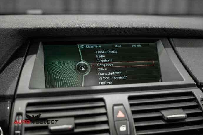 bmw-x5-diesel-2012-big-42