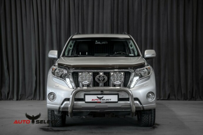 toyota-land-cruiser-diesel-2017-big-4