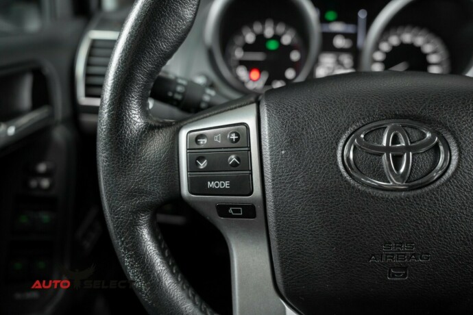 toyota-land-cruiser-diesel-2017-big-31