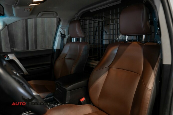 toyota-land-cruiser-diesel-2017-big-28