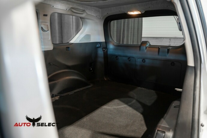 toyota-land-cruiser-diesel-2017-big-17