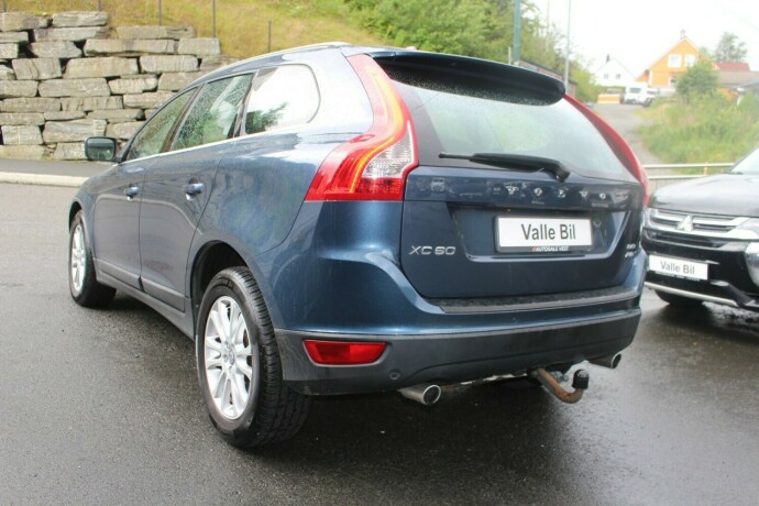 volvo-xc-60-diesel-2010-big-2