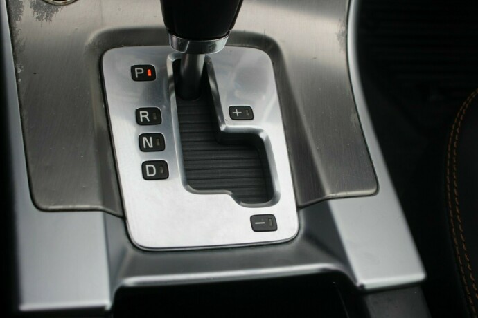 volvo-xc-60-diesel-2010-big-17