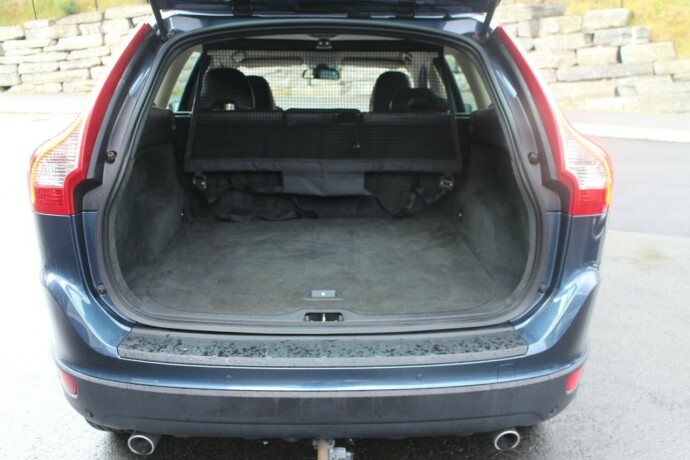 volvo-xc-60-diesel-2010-big-5