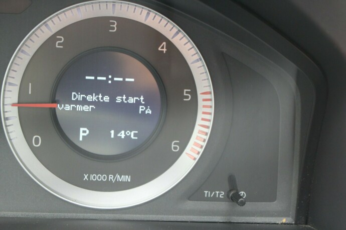 volvo-xc-60-diesel-2010-big-13
