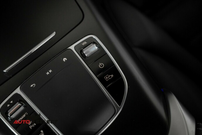 mercedes-benz-eqc400-elektrisitet-2022-big-42