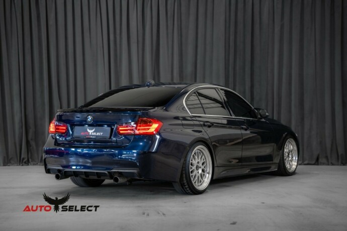 bmw-3-serie-bensin-2012-big-12