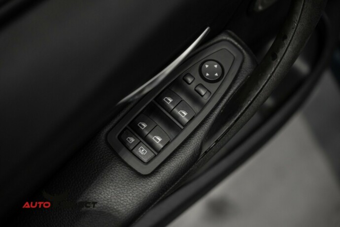 bmw-3-serie-bensin-2012-big-24