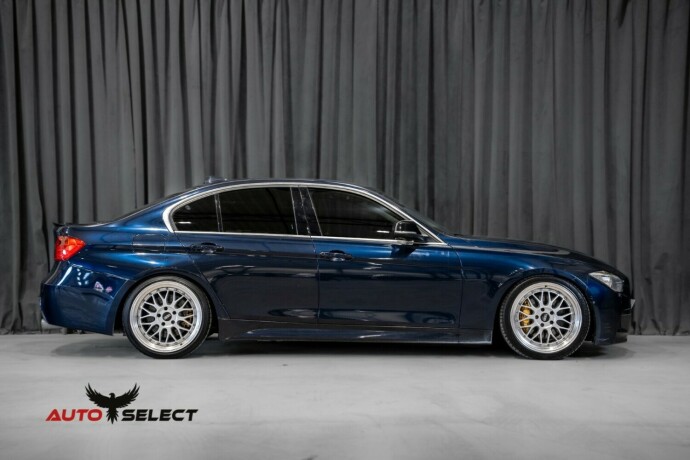 bmw-3-serie-bensin-2012-big-14