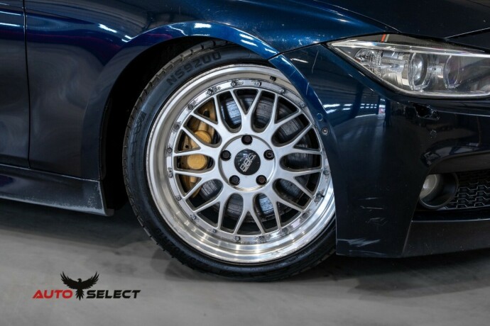 bmw-3-serie-bensin-2012-big-2