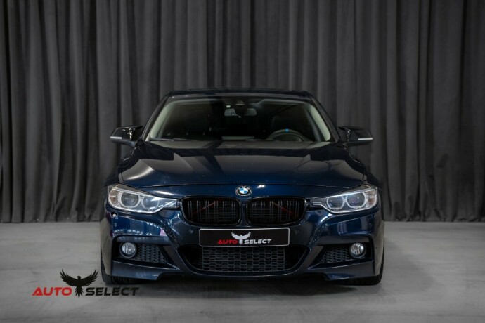 bmw-3-serie-bensin-2012-big-4