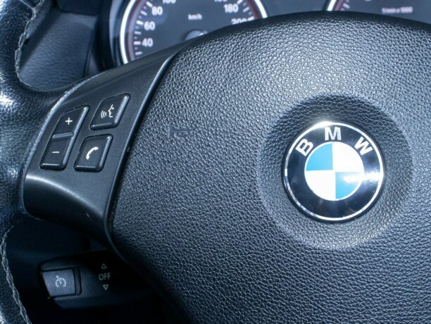 bmw-x1-diesel-2011-big-25