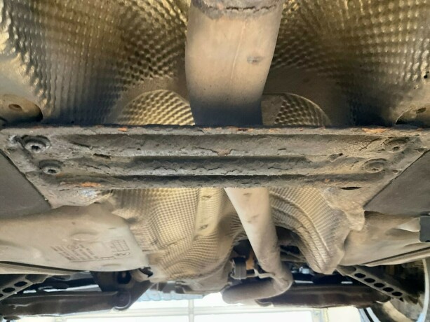 bmw-x1-diesel-2011-big-51