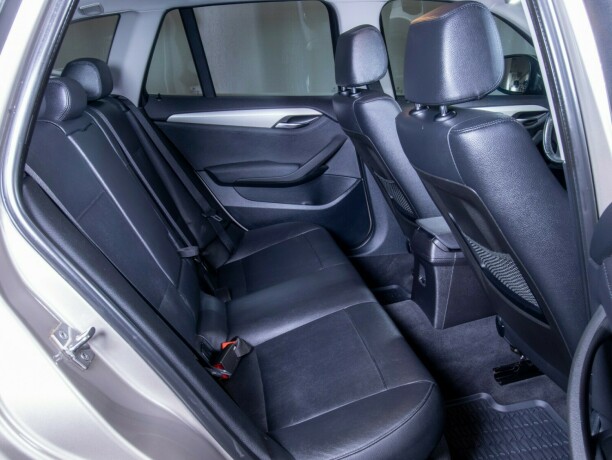 bmw-x1-diesel-2011-big-44