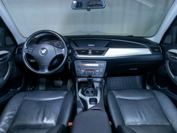 bmw-x1-diesel-2011-big-34