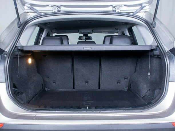 bmw-x1-diesel-2011-big-10