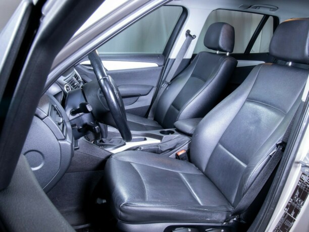 bmw-x1-diesel-2011-big-37
