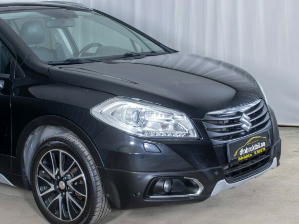suzuki-sx4-s-cross-bensin-2013-big-1
