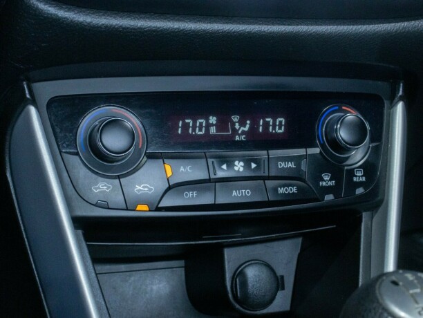 suzuki-sx4-s-cross-bensin-2013-big-32