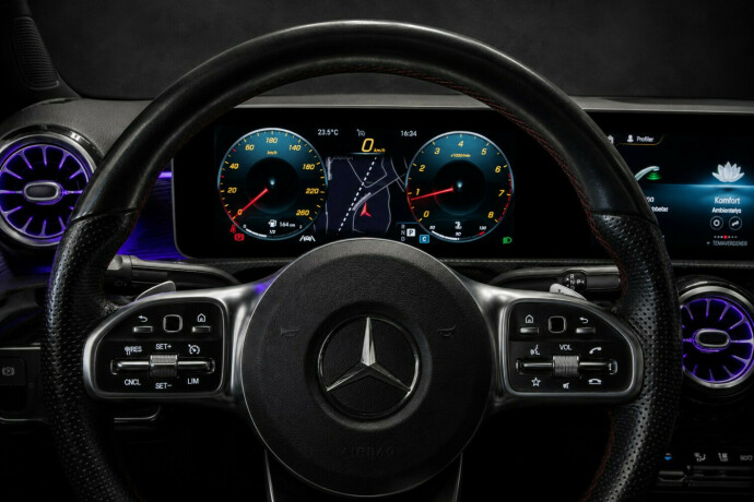 mercedes-benz-a200-bensin-2019-big-15
