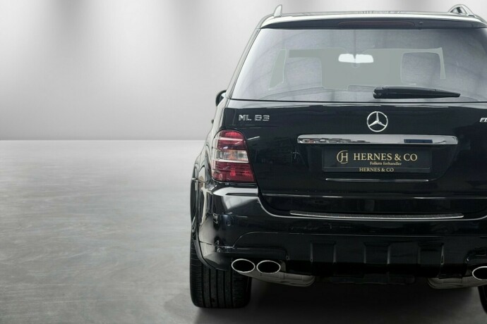 mercedes-benz-ml63-bensin-2007-big-7
