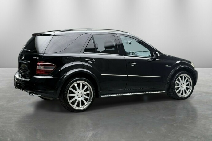 mercedes-benz-ml63-bensin-2007-big-4