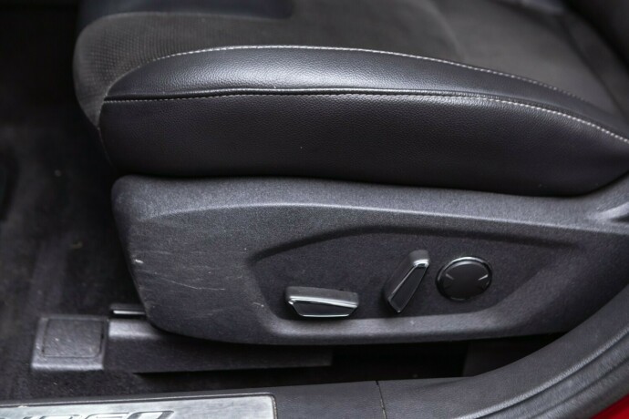ford-mondeo-diesel-2016-big-24