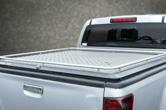 isuzu-d-max-diesel-2015-big-10