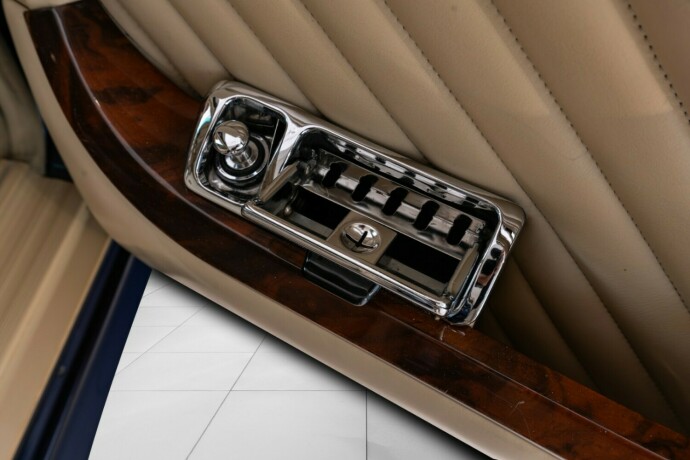 mercedes-benz-500-sel-bensin-1983-big-46