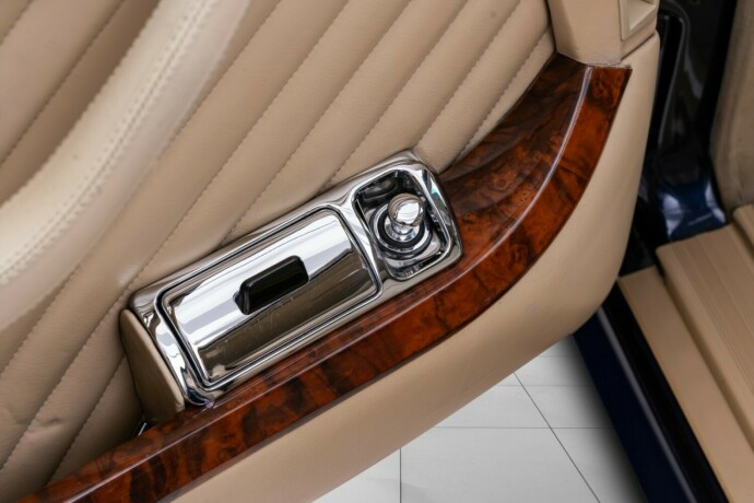 mercedes-benz-500-sel-bensin-1983-big-25